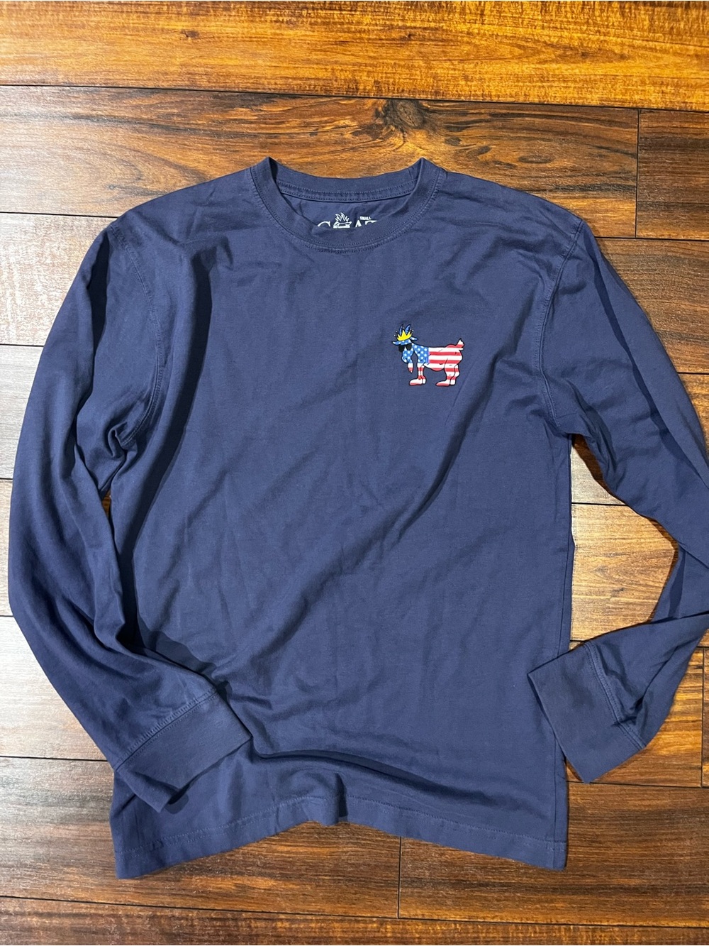 Men's Navy Long-Sleeve Crewneck Shirt with Patriotic Dog Graphic